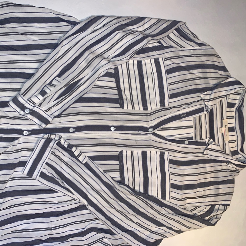 Long sleeve button down